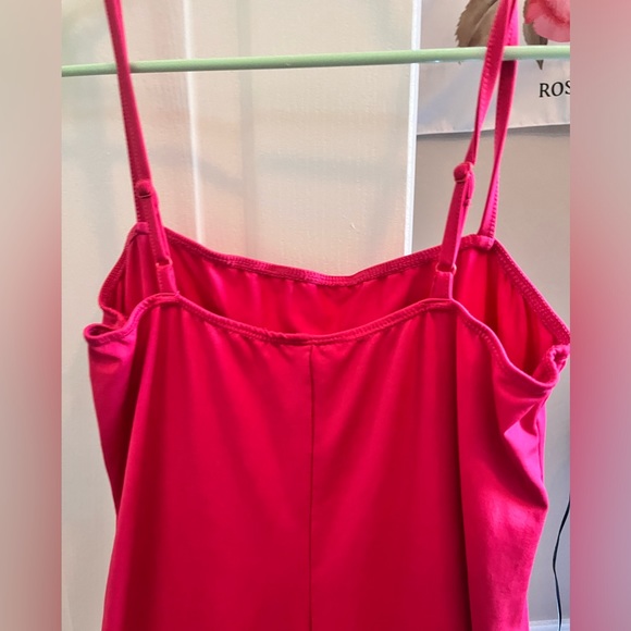 Pink tight dress - Picture 5 of 5